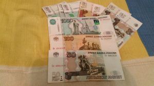 Dónde cambiar moneda en Rusia: Euros a Rublos