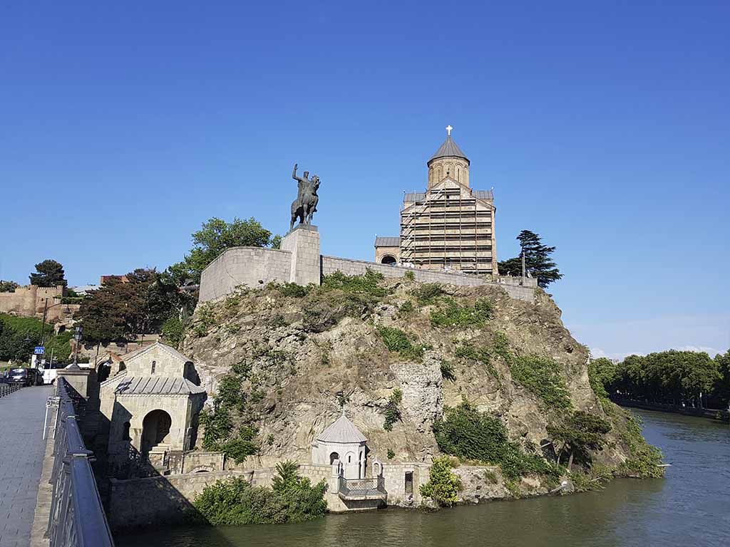Estatua de Vakhtang Gorgasali