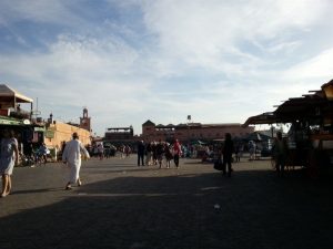 Plaza Jamaa el Fna, donde cambiar moneda en Marruecos