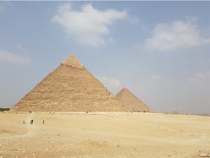 Ir a las pirámides de Guiza desde El Cairo