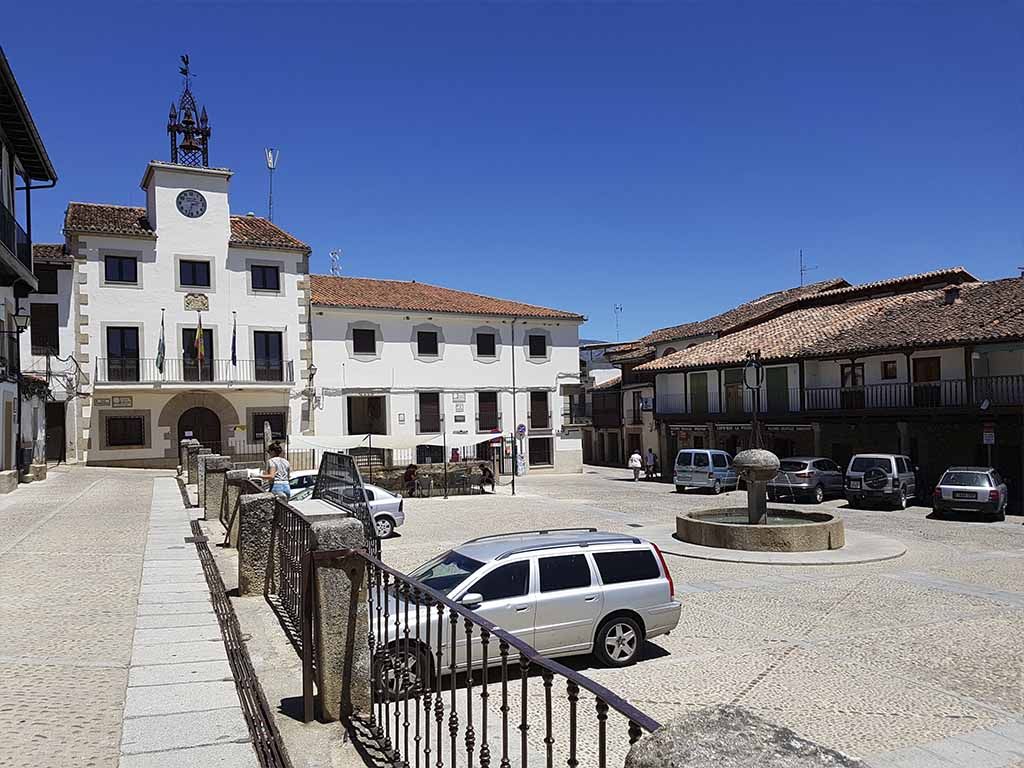 Plaza de España, en Cuacos de Yuste