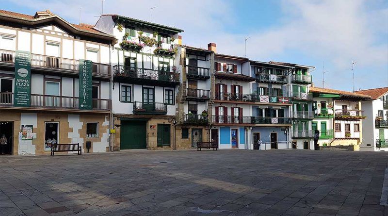 Visitar Hondarribia y su plaza de Armas