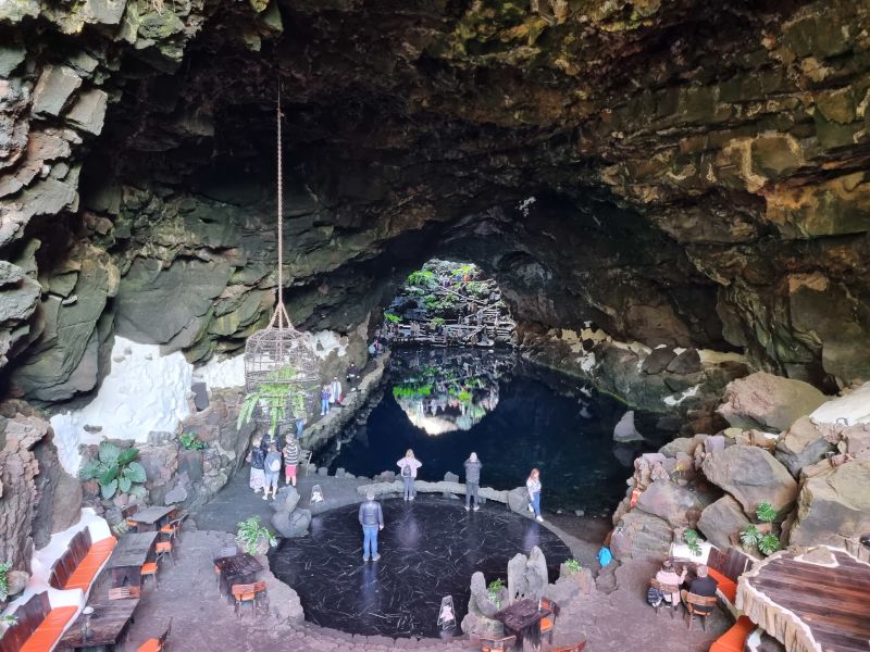 jameos del agua lanzarote