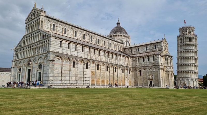 Catedral y torre inclinada de Pisa