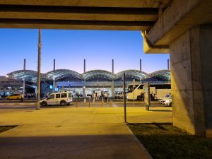 Cómo ir del aeropuerto de Antalya al centro