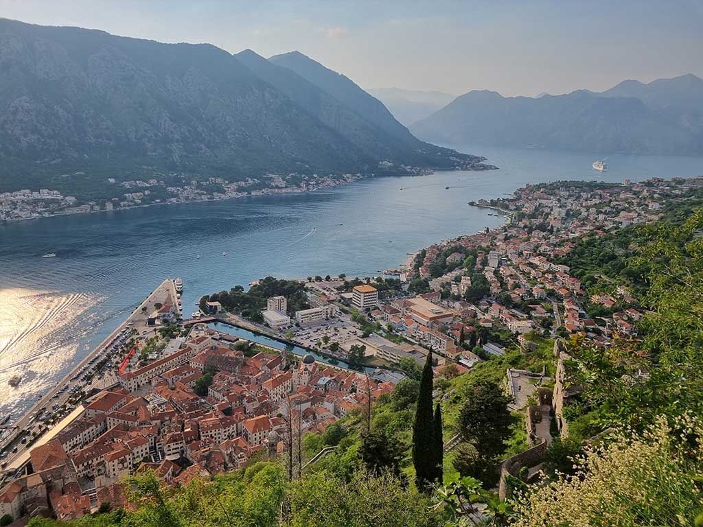 Vistas desde la fortaleza de Kotor