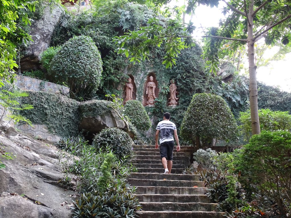 subiendo monte sam chau doc