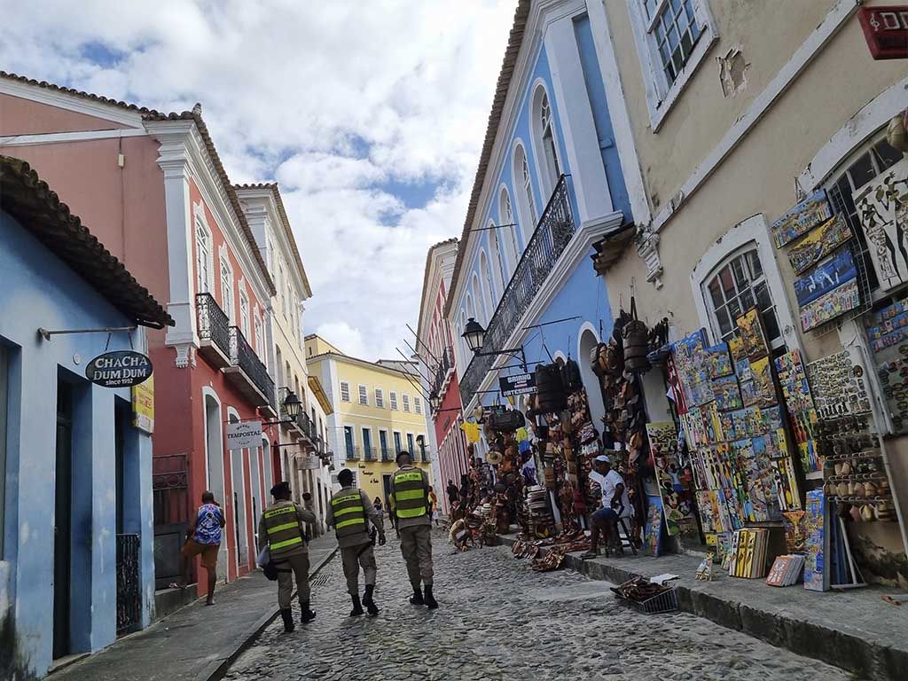 Policía militar, en las calles de Salvador de Bahía