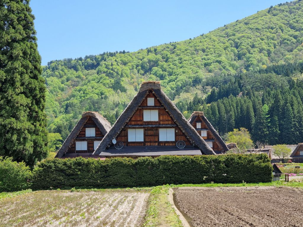 tres casas shirakawago