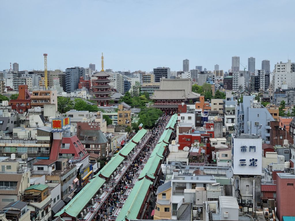vistas desde el mirador centro información turística asakusa