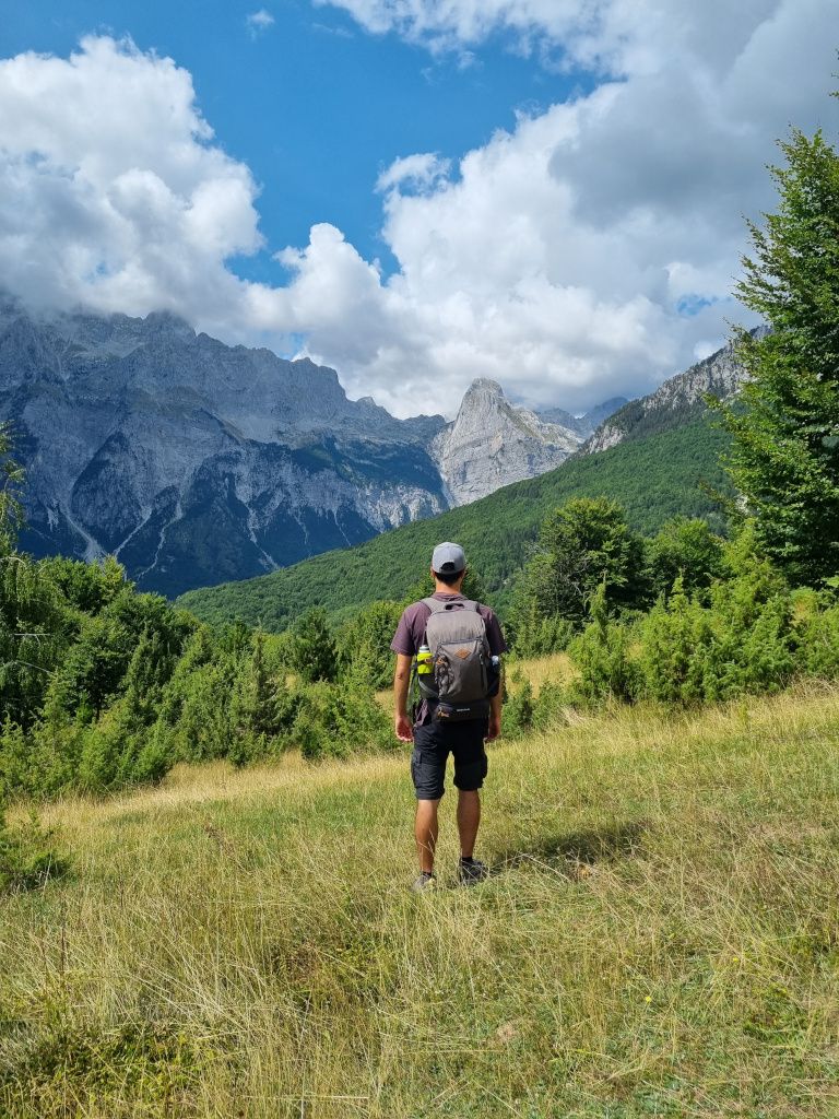 paisajes durante la ruta de valbona a theth