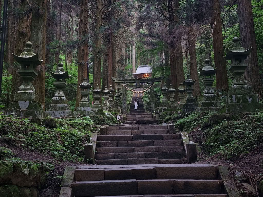 santuario Kamishikimi Kumanoimasu